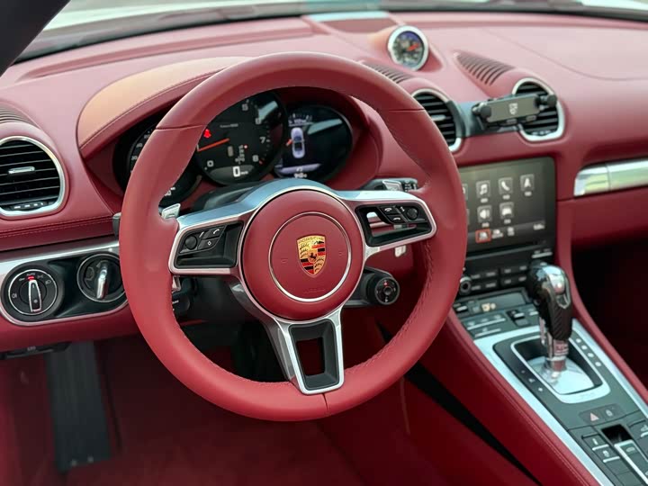 Фото 13 - Porsche 718