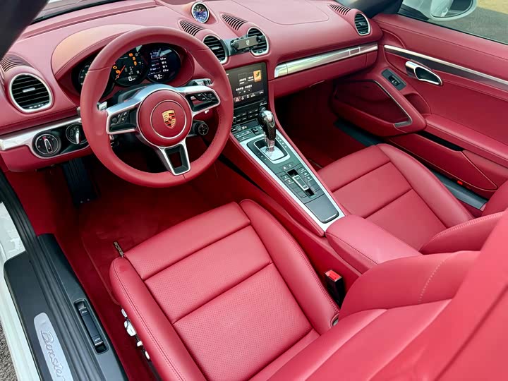 Фото 8 - Porsche 718