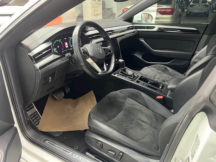 Фото 4 - Volkswagen CC