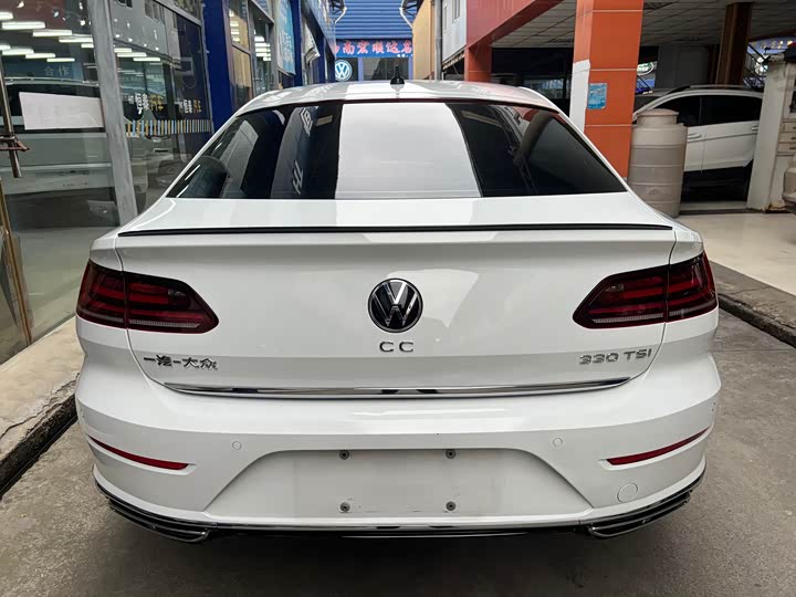 Фото 9 - Volkswagen CC