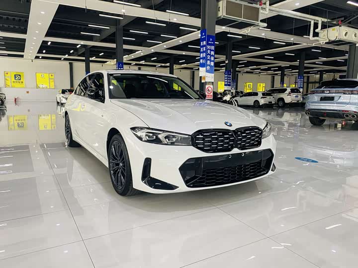 Фото 2 - BMW 3 Series