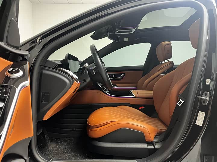 Фото 9 - Mercedes-Benz S-Class