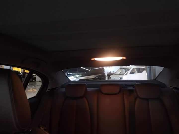 Фото 2 - BMW 1 Series