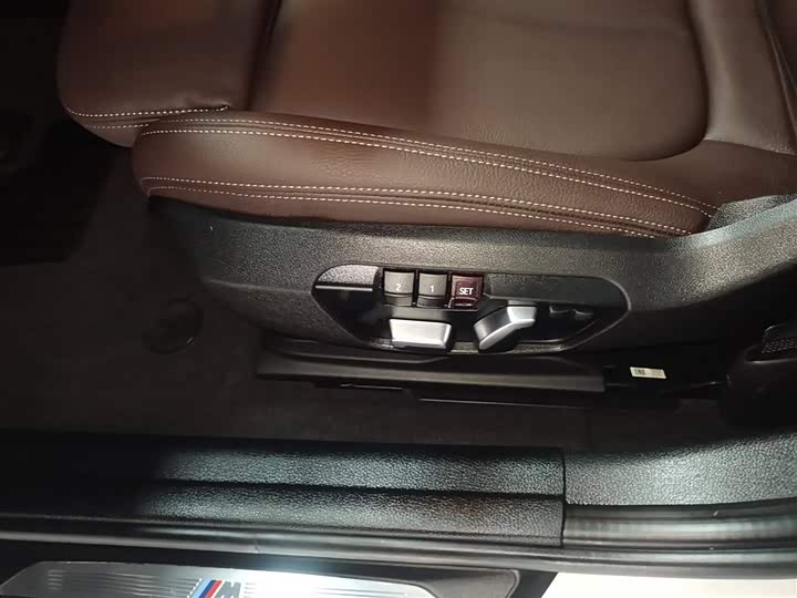 Фото 7 - BMW 1 Series