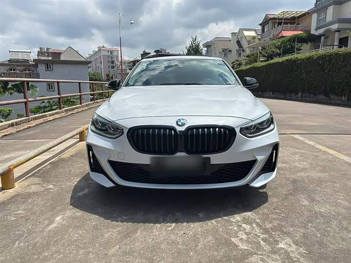 Фото 9 - BMW 1 Series