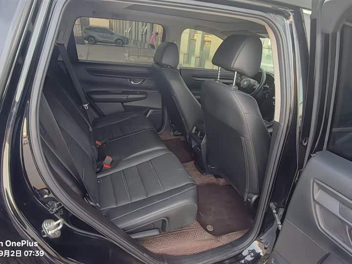 Фото 6 - Honda CR-V