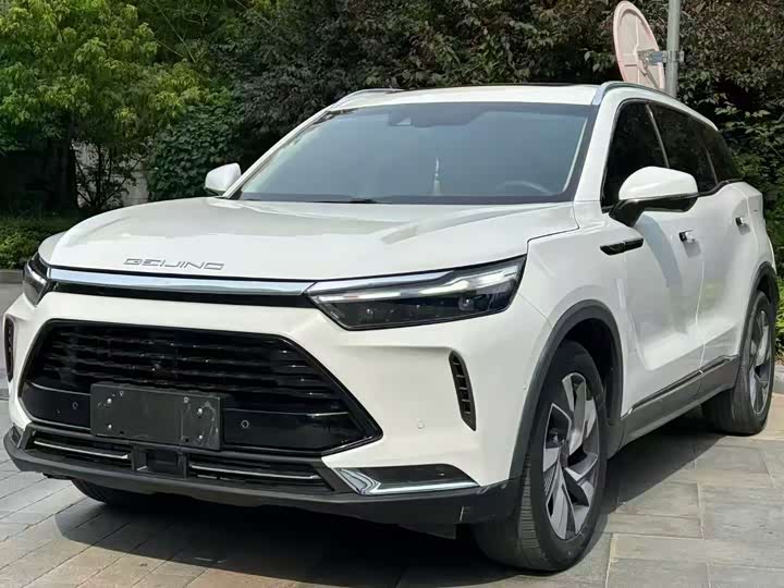 Фото 1 - Beijing X7