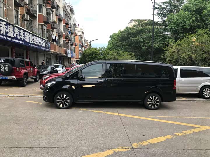 Фото 10 - Mercedes-Benz Vito