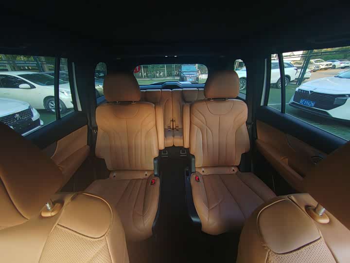 Photo 11 - GAC Trumpchi ES9