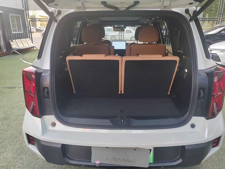 Photo 19 - GAC Trumpchi ES9