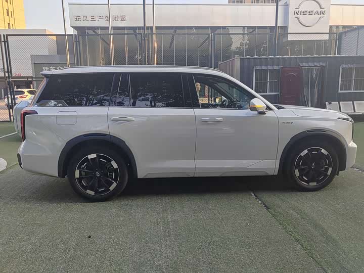 Photo 4 - GAC Trumpchi ES9