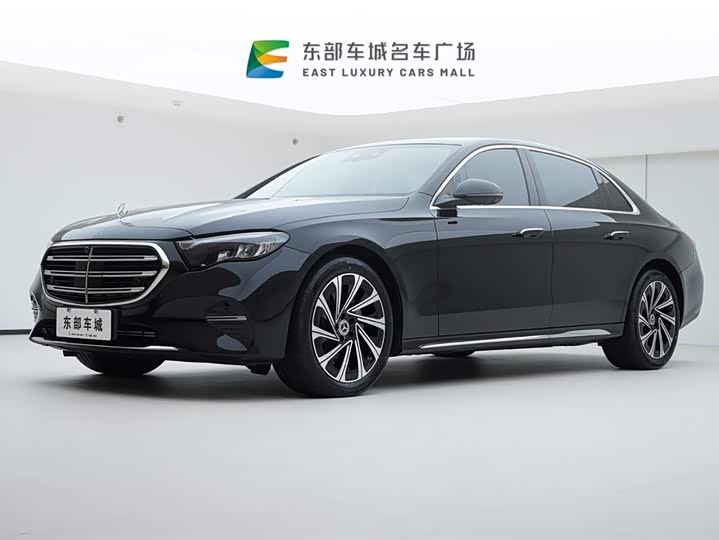 Фото 1 - Mercedes-Benz E-Class