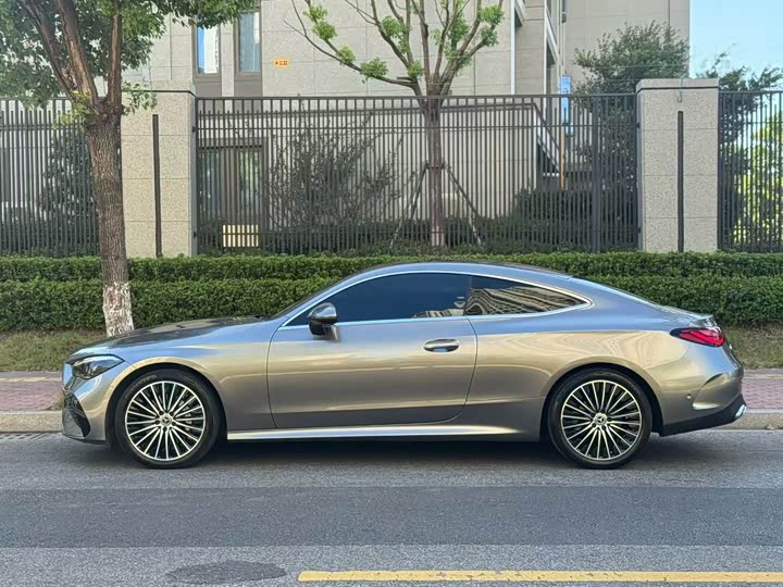 Фото 11 - Mercedes-Benz CLE-Class