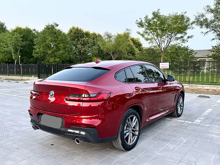 Фото 14 - BMW X4