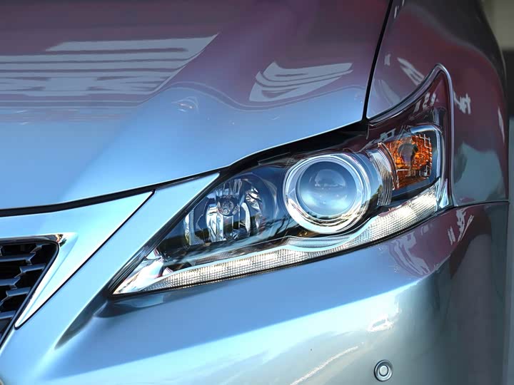 Фото 6 - Lexus CT 200h