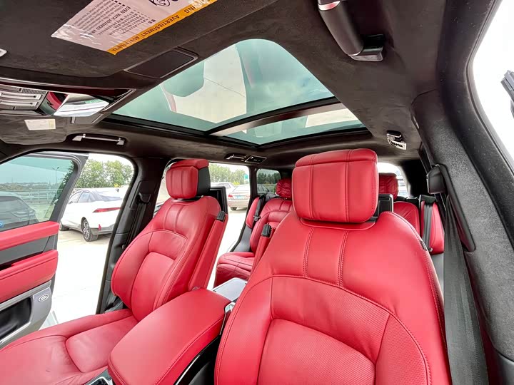 Фото 10 - Land Rover Range Rover