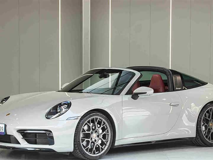 Фото 1 - Porsche 911