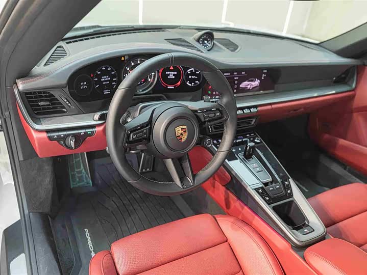 Фото 12 - Porsche 911