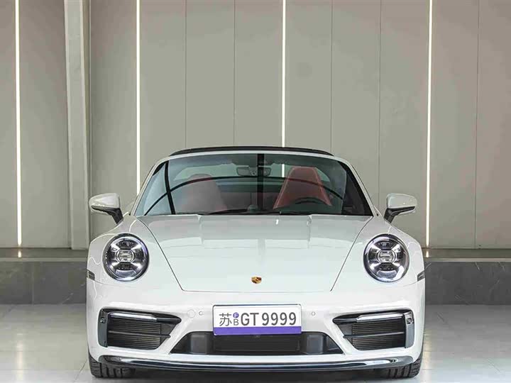 Фото 2 - Porsche 911