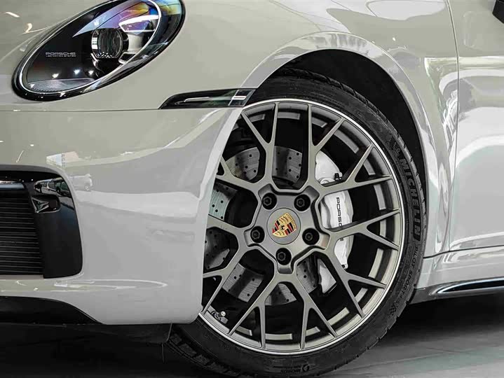 Фото 5 - Porsche 911