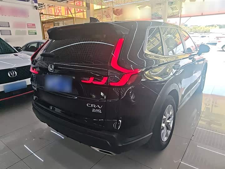 Фото 5 - Honda CR-V