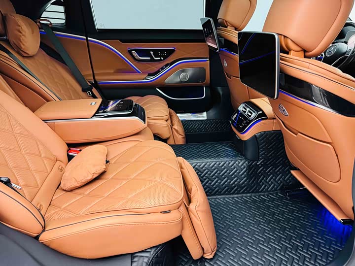 Фото 10 - Mercedes-Benz Maybach S-Class