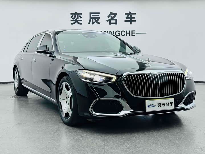 Фото 3 - Mercedes-Benz Maybach S-Class