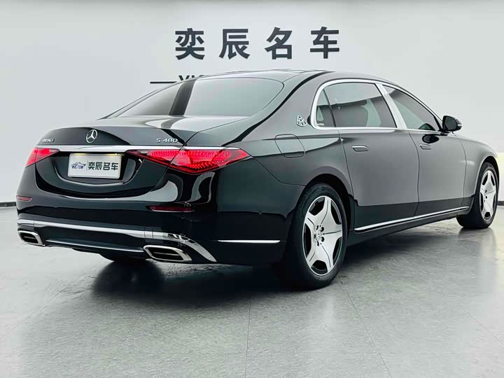 Фото 6 - Mercedes-Benz Maybach S-Class