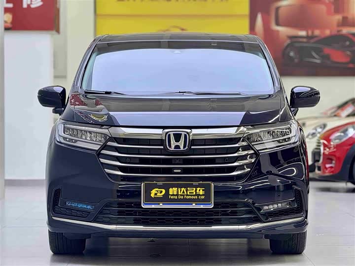 Фото 4 - Honda Odyssey