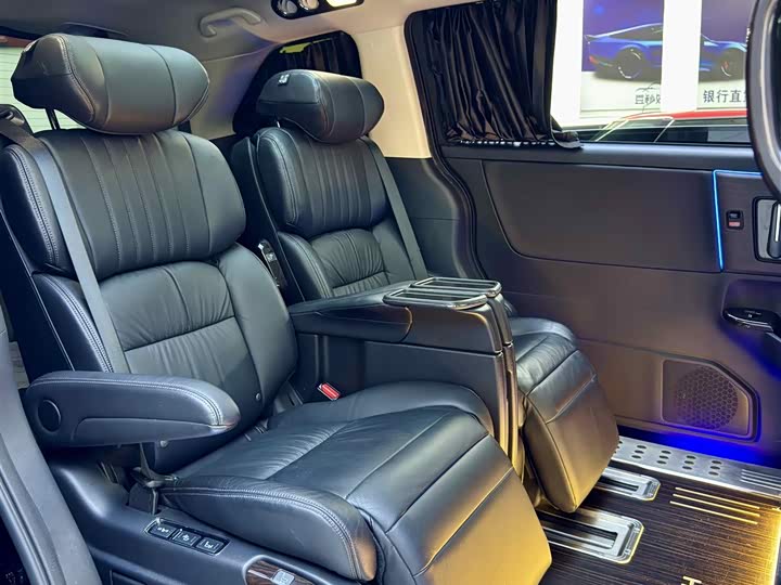 Фото 7 - Honda Odyssey