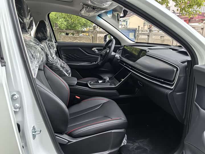 Фото 4 - Beijing X7