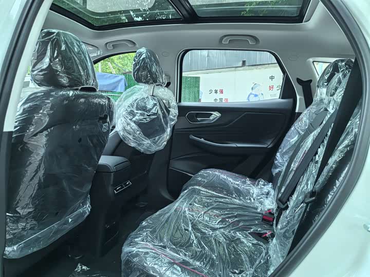 Фото 8 - Beijing X7