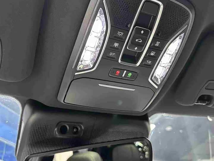 Фото 15 - GAC Trumpchi GS8