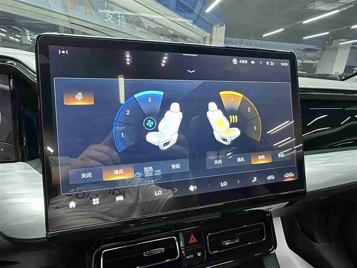 Фото 38 - GAC Trumpchi GS8