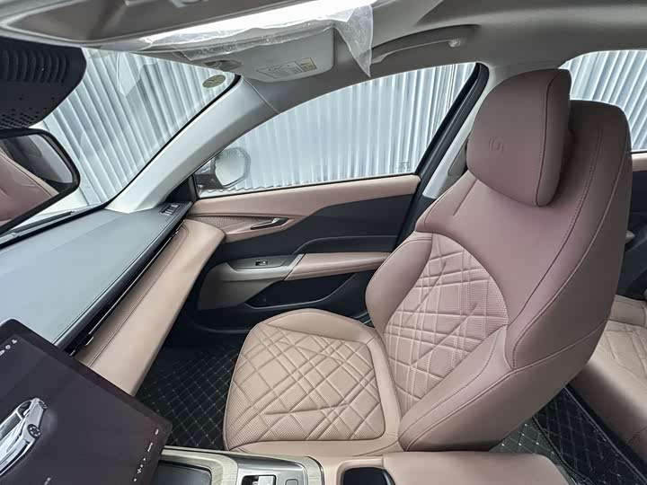 Фото 27 - Changan Qiyuan (Nevo) A05