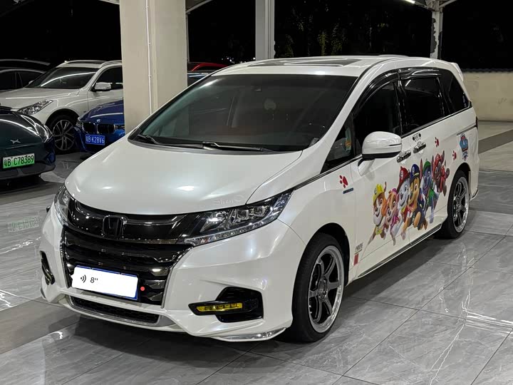 Фото 1 - Honda Odyssey