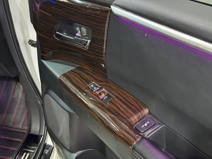 Фото 22 - Honda Odyssey