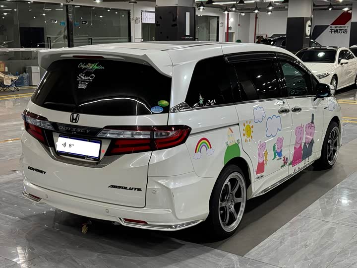 Фото 4 - Honda Odyssey