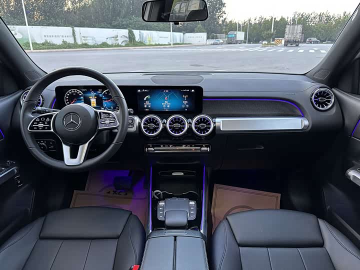 Фото 5 - Mercedes-Benz GLB-Class