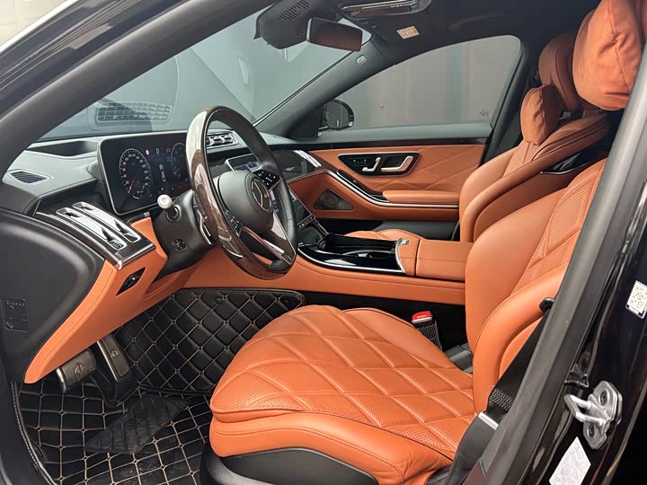 Фото 10 - Mercedes-Benz Maybach S-Class