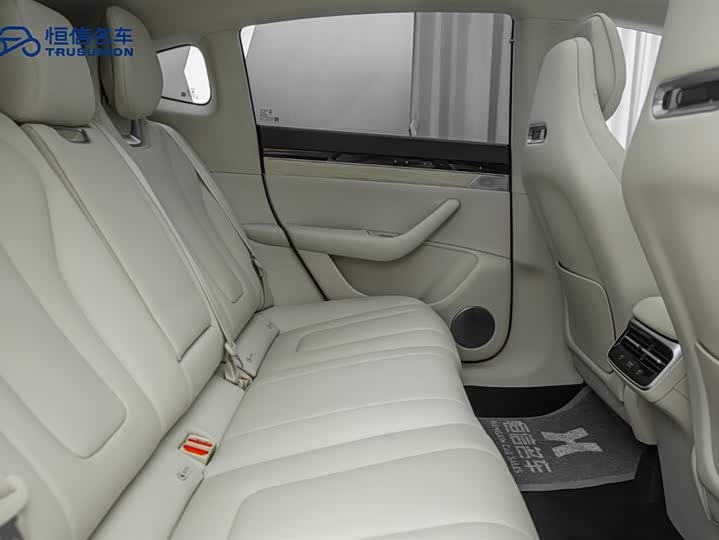 Фото 16 - Luxeed R7