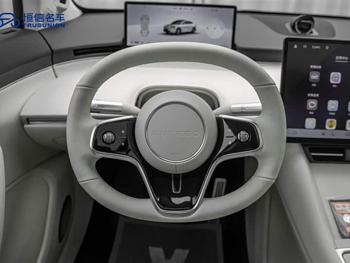 Фото 17 - Luxeed R7