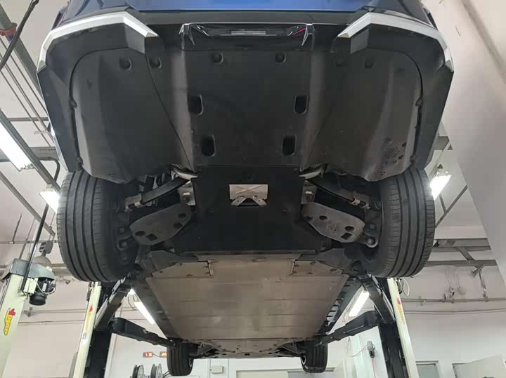 Фото 16 - BMW i5