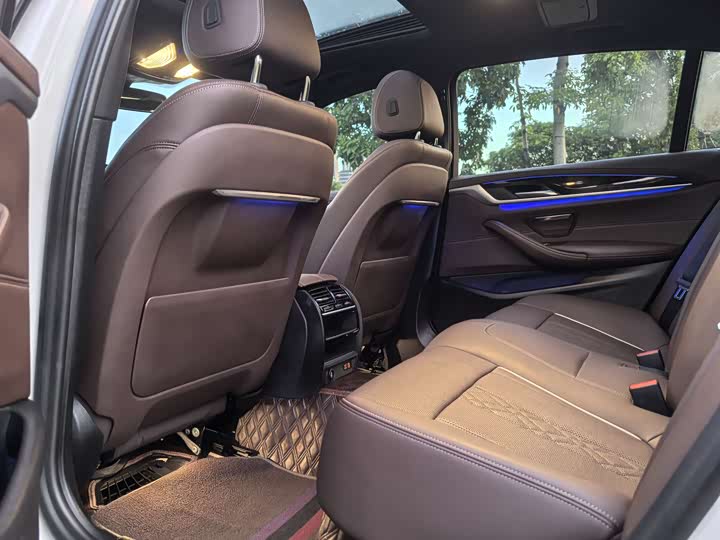 Фото 7 - BMW 5 Series