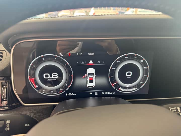 Фото 8 - Hongqi HS5