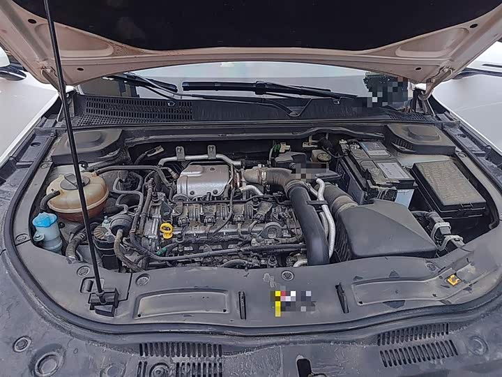 Фото 11 - Bestune B70