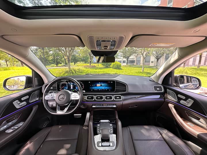 Фото 19 - Mercedes-Benz GLS-Class