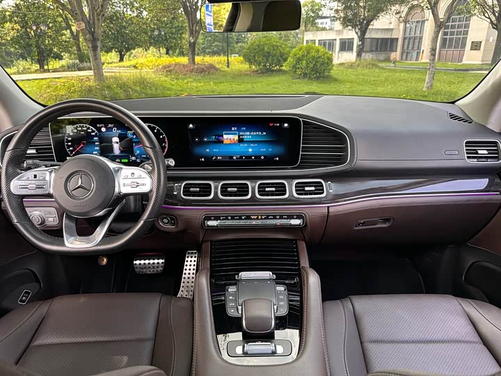 Фото 20 - Mercedes-Benz GLS-Class