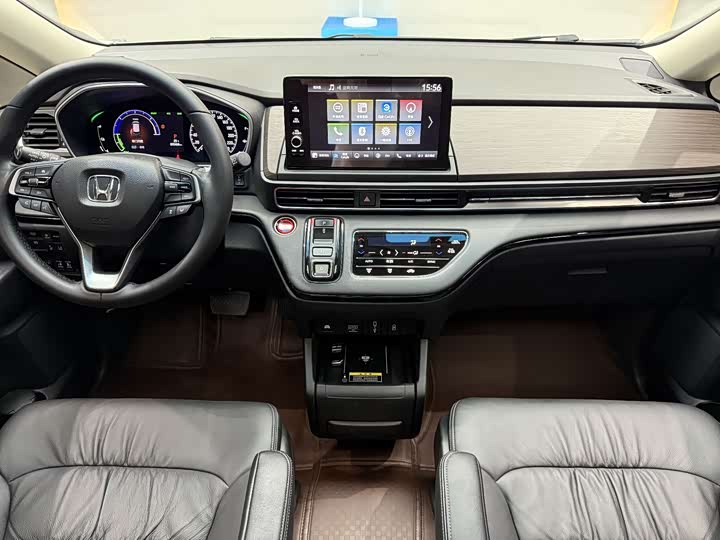 Фото 7 - Honda Odyssey