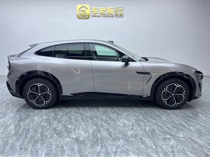 Фото 4 - Xiaomi YU7